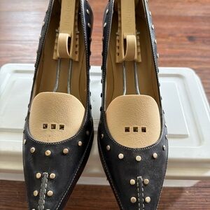 Michael Michael Kors Black Leather Studded Heels Women’s Size 7